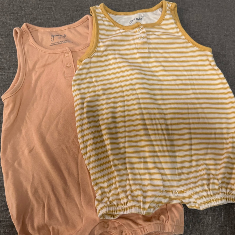 Organic rompers- Guomi/ 2T/ orange, gold stripe/ EUC